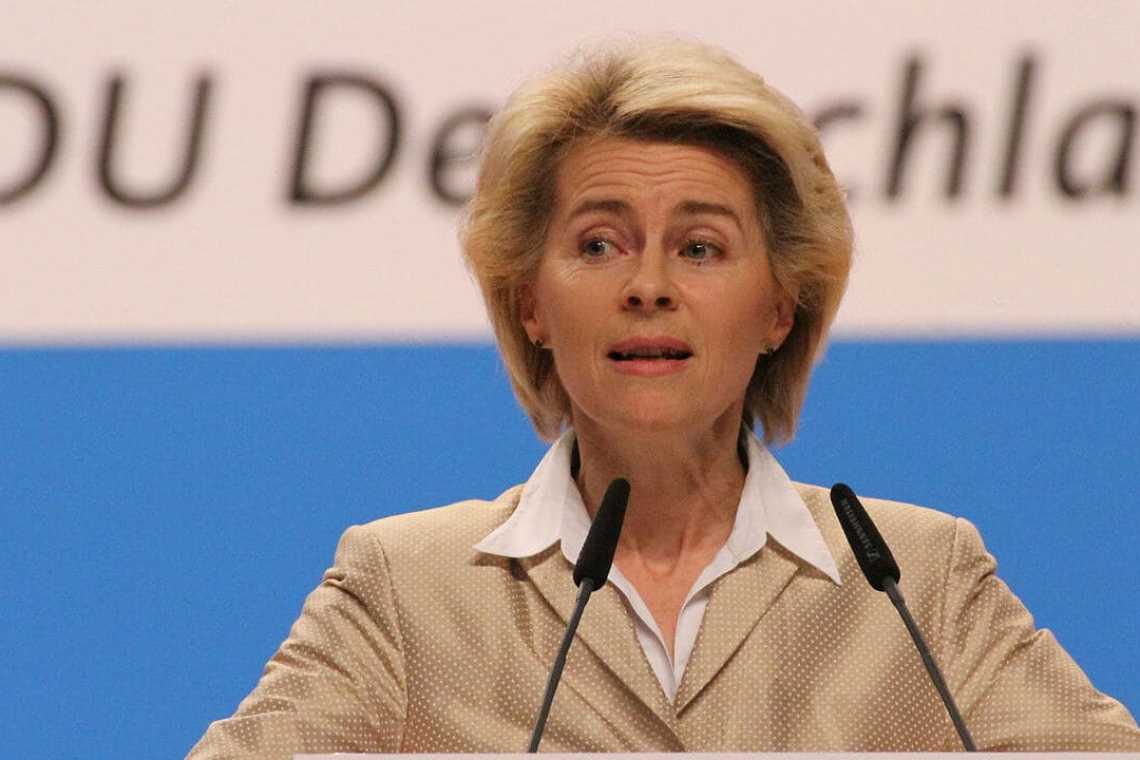 Mesaje Von der Leyen - Pfizer: The New York Times dă UE în judecată